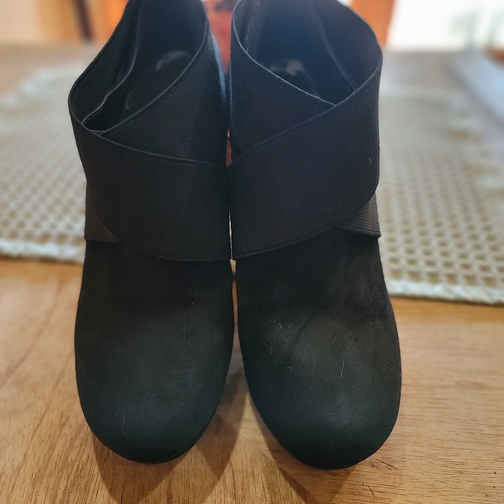 Jessica Simpson Platform Booties